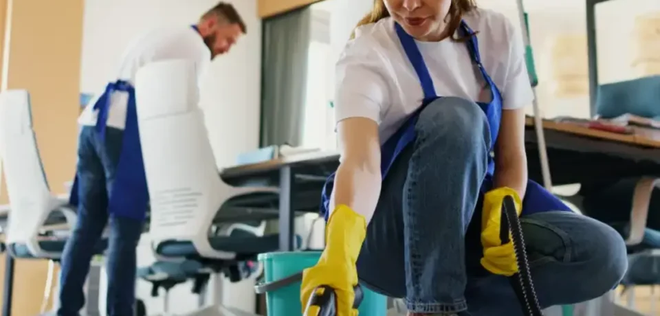 Office & Warehouse Cleaning (1)